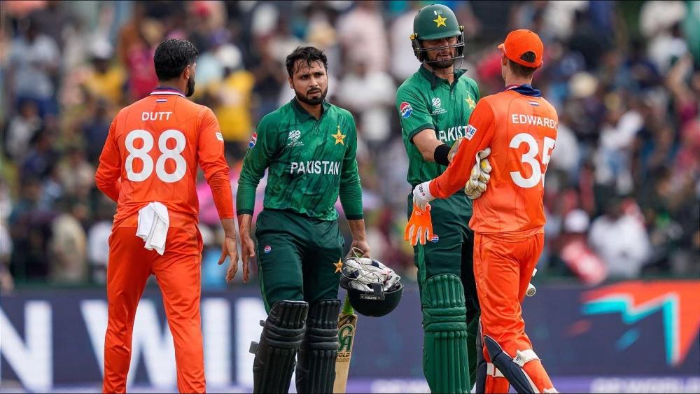 T20 World Cup: Faheem Ashraf's late blitz rescues Pakistan in Colombo thriller