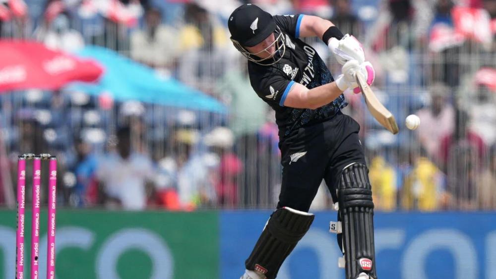 Tim Seifert stars as New Zealand make short work of record T20 World Cup run chase