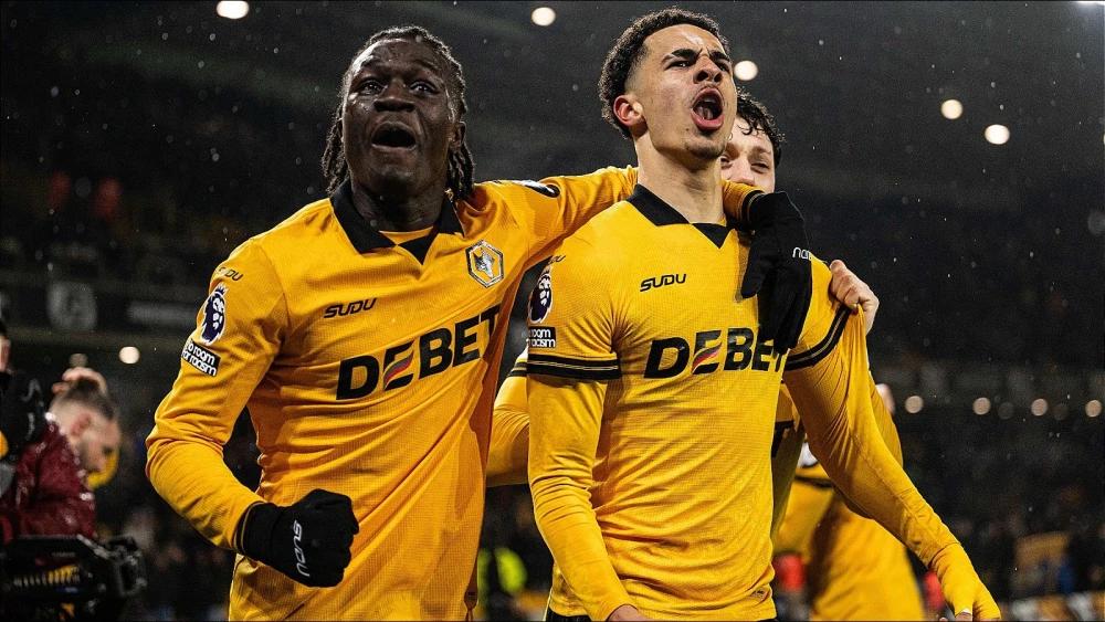 Mikel Arteta furious as Arsenal throw away two-goal lead in Wolves draw