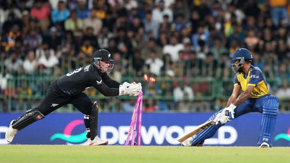 New Zealand knock hosts Sri Lanka out of T20 World Cup with commanding Colombo win