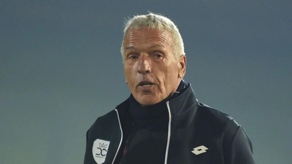 Durban City confirm departure of technical director Ernst Middendorp