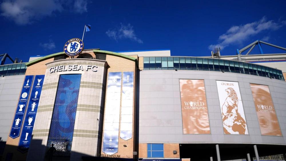 Chelsea handed record Premier League fine and suspended transfer ban for historical payment breaches