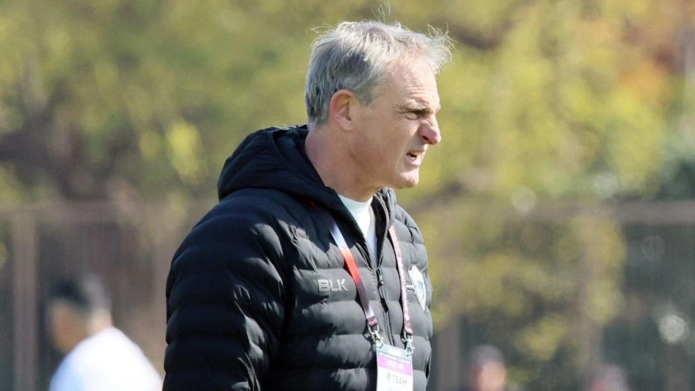 Wallabies land former All Blacks assistant as defence coach