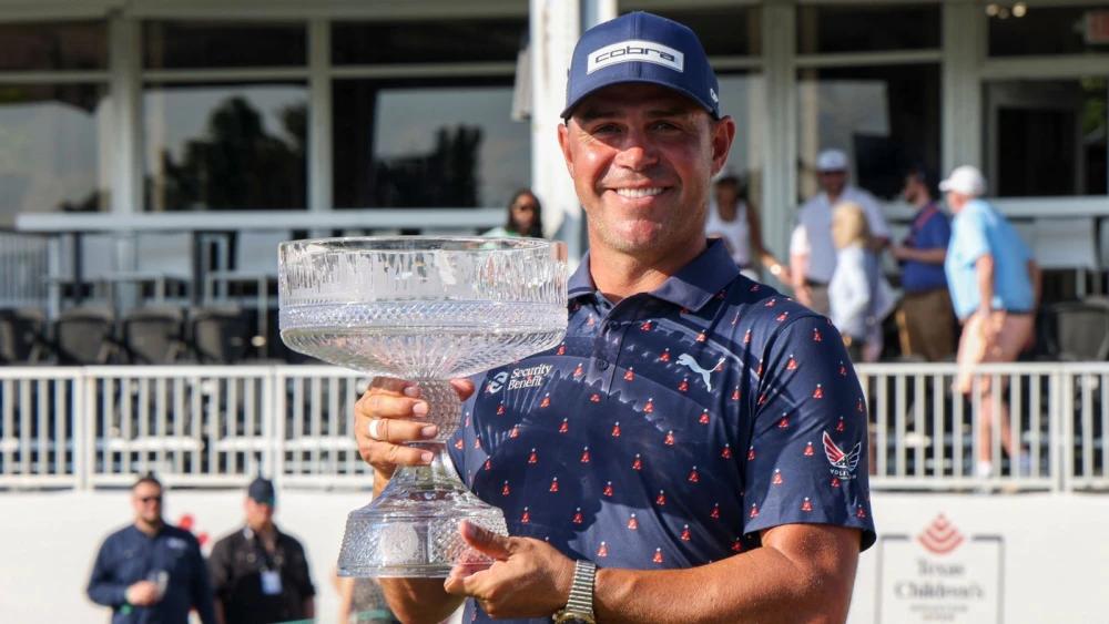 Emotional Gary Woodland wins first PGA Tour title since brain surgery at Houston Open
