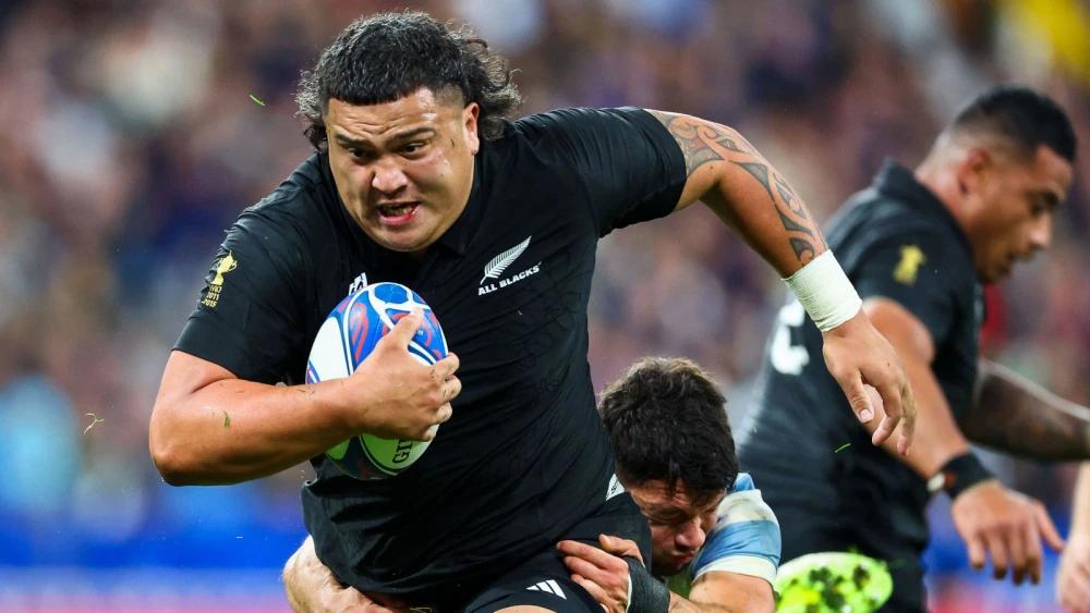 All Blacks prop Tamaiti Williams hospitalised with spinal infection