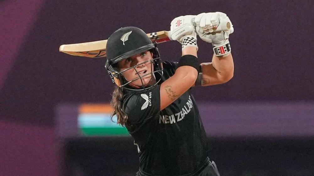 New Zealand pull off record run-chase to deafet Proteas Women