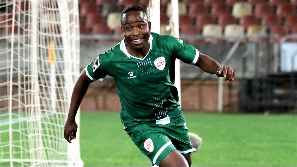 Keletso Makgalwa working hard to be one of the best players in the PSL