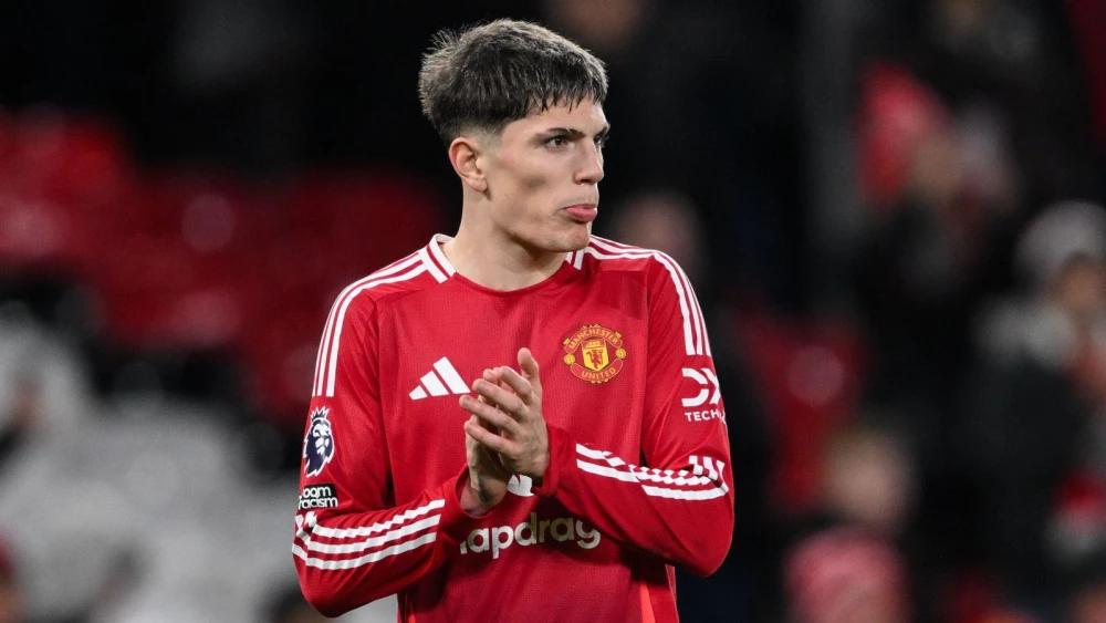 Man Utd chuffed to hold on to Alejandro Garnacho