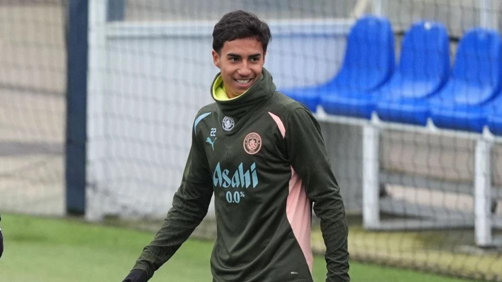 Fernandinho chuffed to see another Brazilian sign for Man City