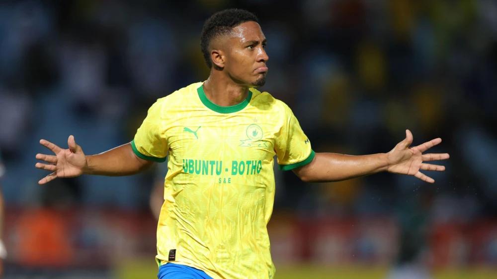 Former Sundowns defender urges countryman Lucas Ribeiro to make himself available for Bafana Bafana