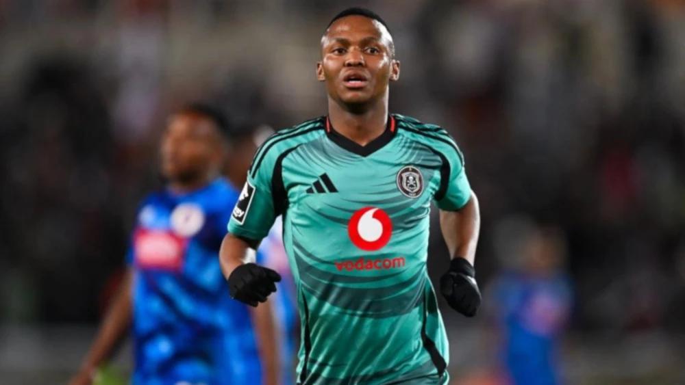 Mohau Nkota credits Relebohile Mofokeng for guiding his breakthrough at Orlando Pirates