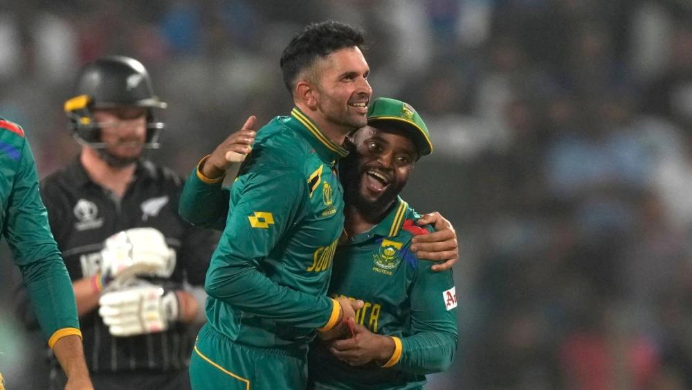 Keshav Maharaj and Temba Bavuma win big at Cricket South Africa awards