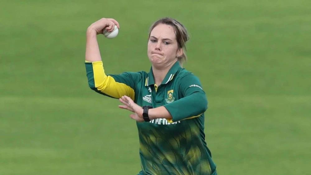 Dane van Niekerk named in Proteas Women training squad after retirement u-turn
