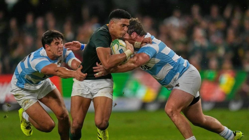 Argentina hit by injury crisis as Felipe Contepomi hails 'brilliant' Feinberg-Mngomezulu