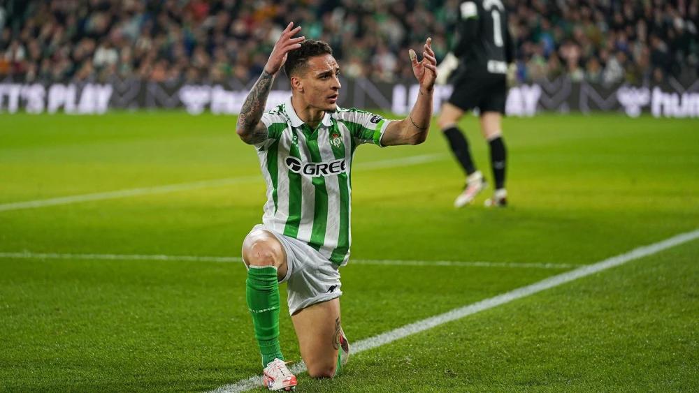 Antony reveals Bayern Munich approach before joining Real Betis