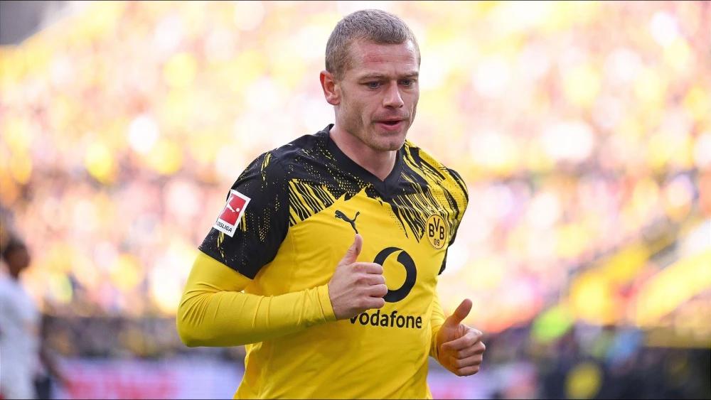 Julian Ryerson ditches second-place mentality at Borussia Dortmund