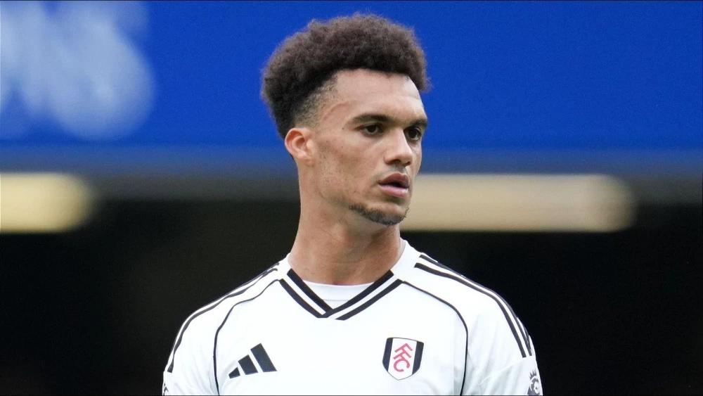 Fulham defender Antonee Robinson faces injury setback ahead of Arsenal clash