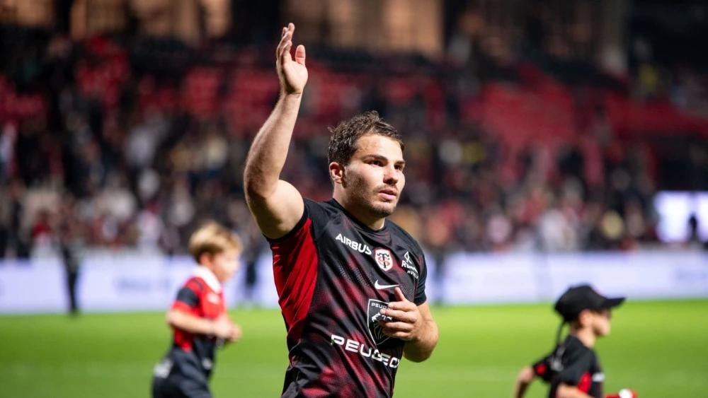 Antoine Dupont becomes world's most expensive rugby player with monster Toulouse deal