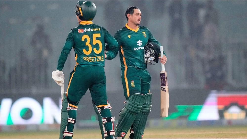 Quinton de Kock masterclass powers South Africa to ODI series leveller in Faisalabad