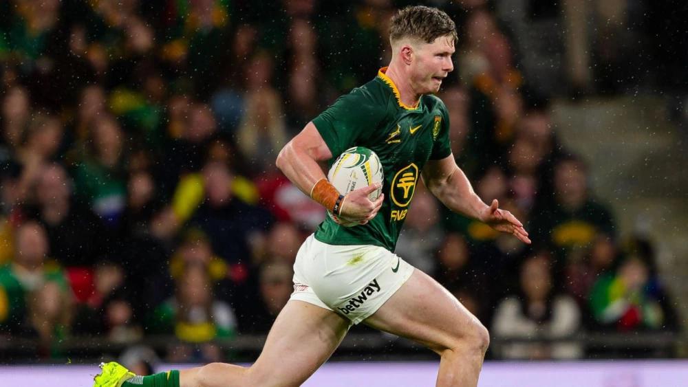 Ethan Hooker expecting tough game against 'extremely physical' Italy side