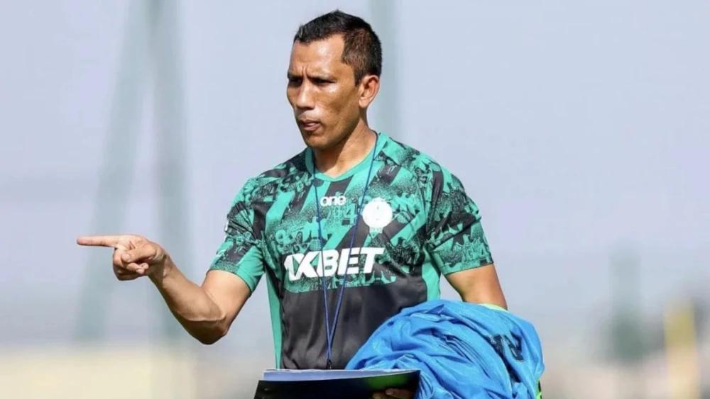 Fadlu Davids bids farewell to Simba SC following Raja return